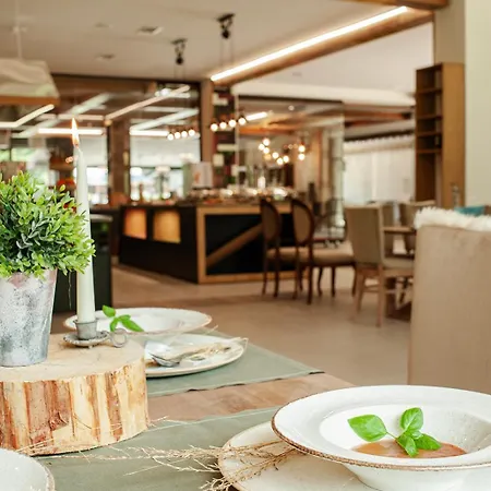 Park Ela Hotel